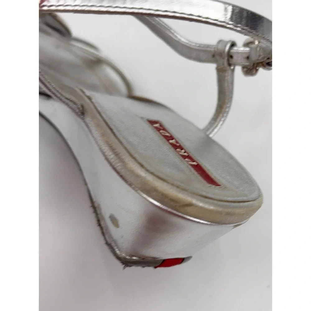 B5 Prada Metallic Leather Wedge Sandals 9.5 Silver T-Strap Medallion Strappy - Picture 10 of 14